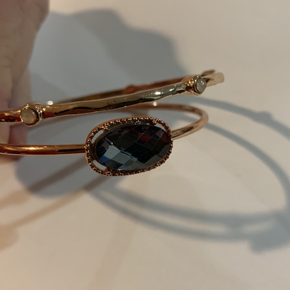 Bracelet, bangles, two, beautiful, NWOT, in box - Picture 2 of 5